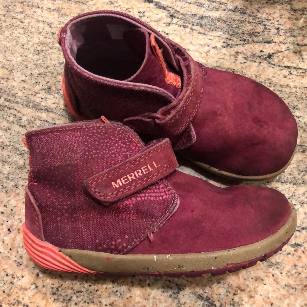 Merrell Bare Steps with Select Grip- size 7 wide toddler boots - gently used